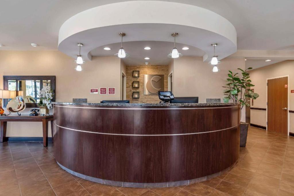 Comfort Suites Greenwood Exterior photo